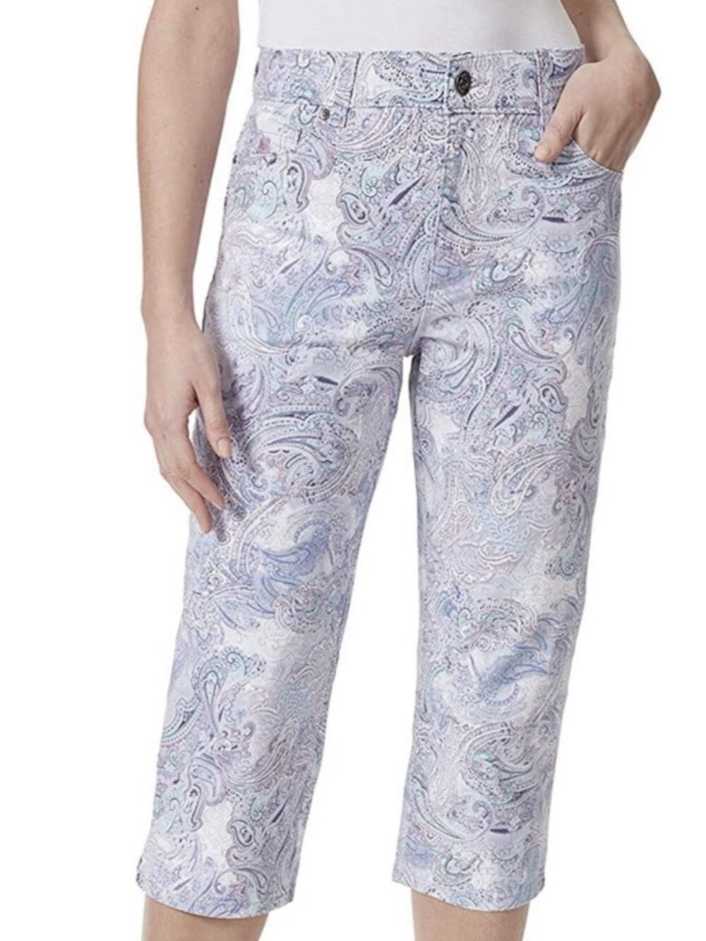 GLORIA VANDERBILT Sz 12 Amanda Capri Lavender Kiss Prussian Paisley Pants EUC
